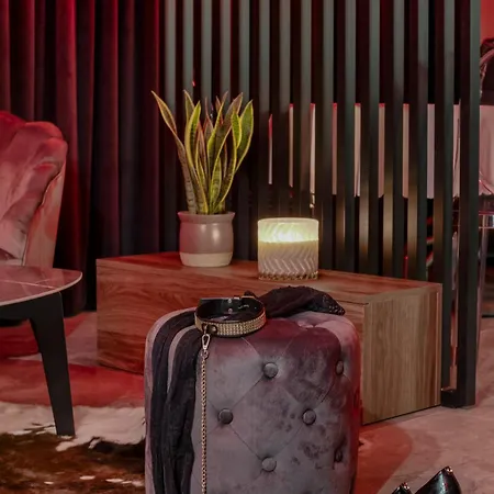 Secret Bdsm - Stylowy I Klimatyczny Dla Doroslych, New - Fotel Gyno, Klimatyzacja, Parking Podziemny Appartement *