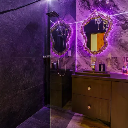 Apartment Secret Bdsm - Stylowy I Klimatyczny Dla Doroslych, Klimatyzacja, Parking Podziemny, Pelne Wyposazenie