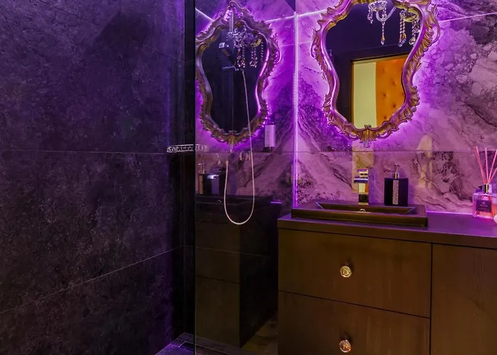 Lejlighed Secret Bdsm - Stylowy I Klimatyczny Dla Doroslych, New - Fotel Gyno, Klimatyzacja, Parking Podziemny