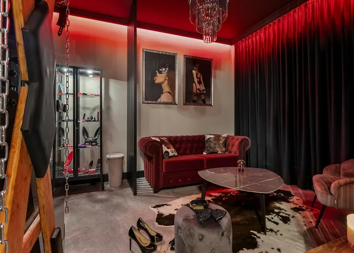 Secret Bdsm - Stylowy I Klimatyczny Dla Doroslych, New - Fotel Gyno, Klimatyzacja, Parking Podziemny Lejlighed